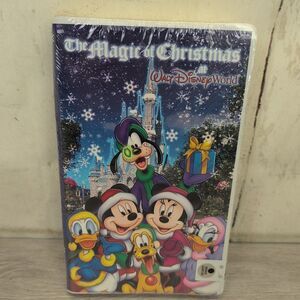 The Magic of Christmas at WALT DISNEY WORLD  VHS Tape 2002 edition Brand New